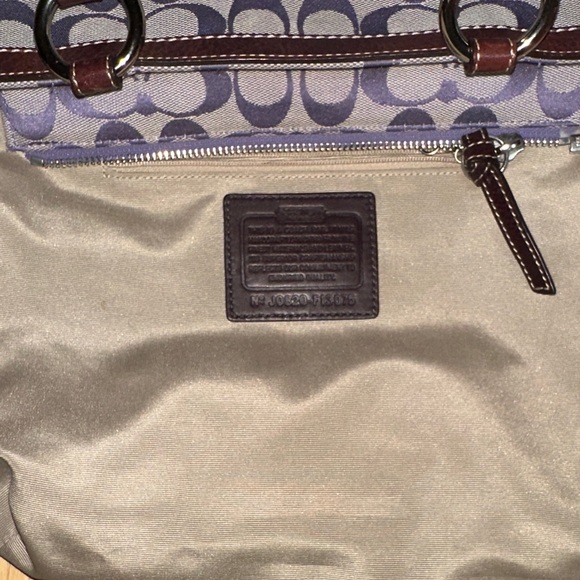 Coach 2008 Purple and Light Pink Studded Signature Needs Some Love - Picture 9 of 10